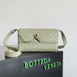 Picture of Bottega Veneta Lady Handbags _SKUfw152382722fw